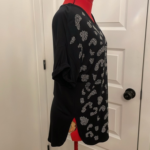 Bebe Short Sleeve Women’s Large T-shirt Crystal Letters Studded Design Black - Picture 4 of 9